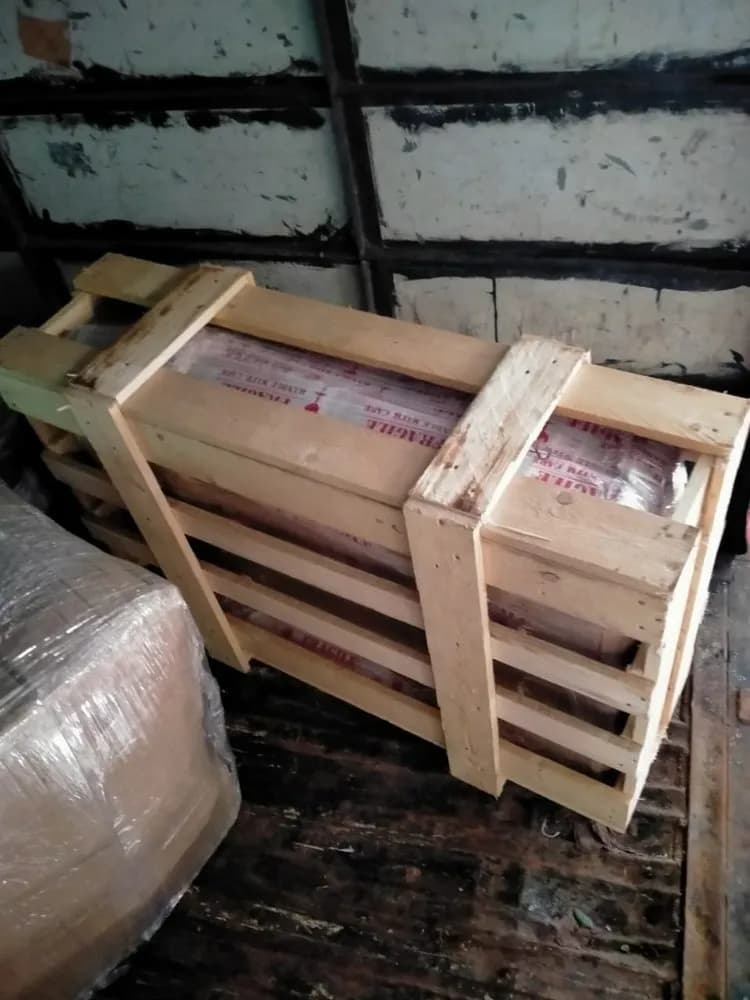 wooden shifting