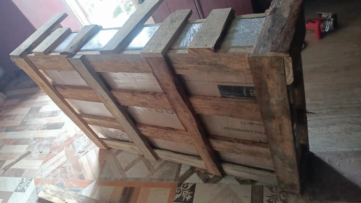 wooden shifting